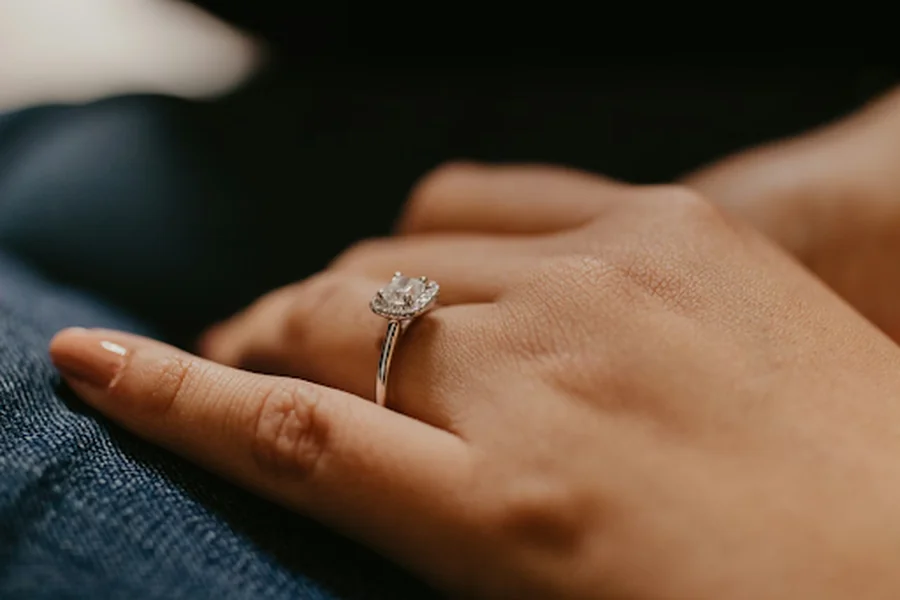Stunning Engagement Rings in Singapore: Quality, Elegance & Style